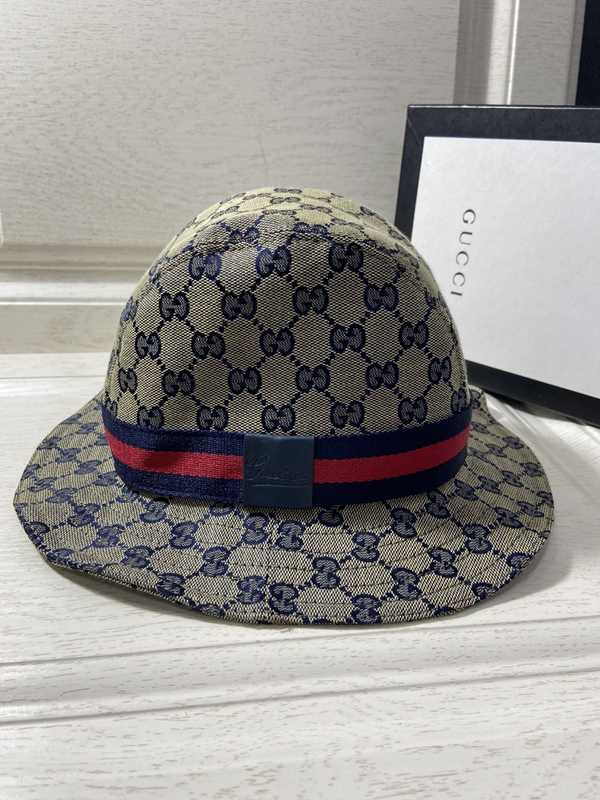 ブランド帽子正面デザイン